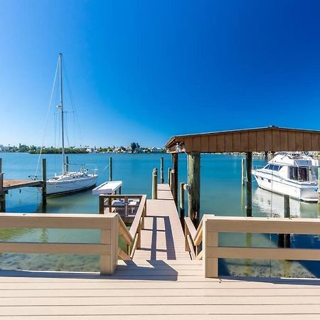 Amazing Water Front View Home Newly Renovated 3Bd 2Bth เคลียร์วอเตอร์บีช ภายนอก รูปภาพ